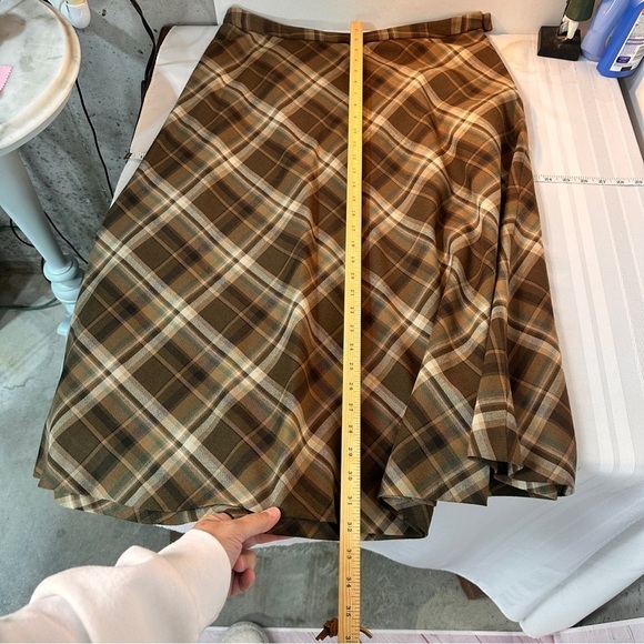 Vintage Womens size 12 A Line Skirt Brown Neutral Plaid Modest Dark Academia - Picture 8 of 10